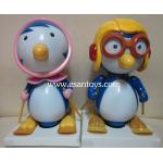 เพนกวินใส่ถ่านเล่นสกีชนถอย