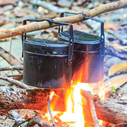 หม้อสนาม