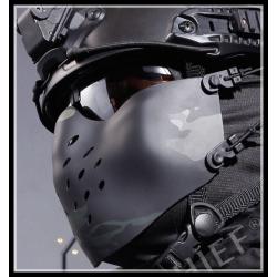 หน้ากากครึ่งหน้า War Chief