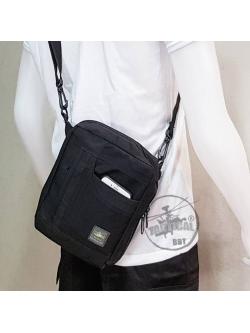 กระเป๋าสะพายข้างทรงยาว