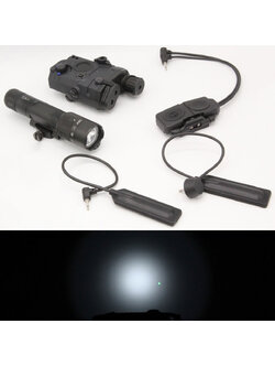 ไฟฉาย + Laser PEQ-15/LA-5C UHP Combat Kit