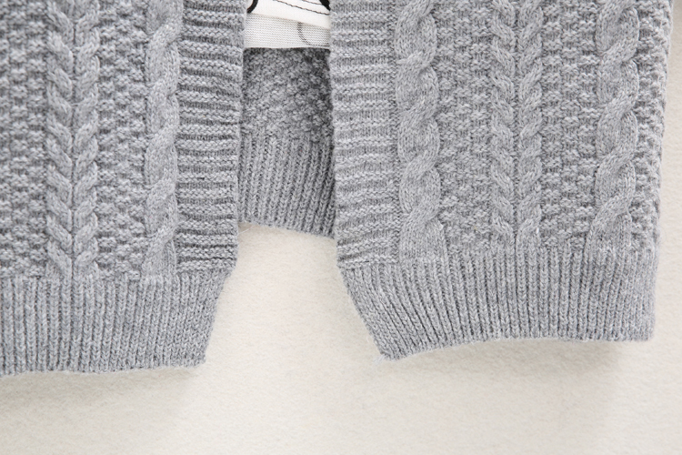 PreOrderไซส์ใหญ่ - เสื้อกันหนาวไซส์ใหญ่ คนอ้วน เสื้อไหมพรม กระดุมหน้า สไตล์เกาหลี มีไซส์เดียว (ไม่รวมเสื้อตัวใน) สี : น้ำเงิน / เทา / เบจ / ม่วง