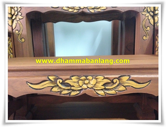 โต๊ะหมู่บูชา หมู่ 9 หน้า 9 แกะลาย แต้มสีเหลือง ไม้สัก ขาสิงห์ สีไม้สักธรรมชาติ