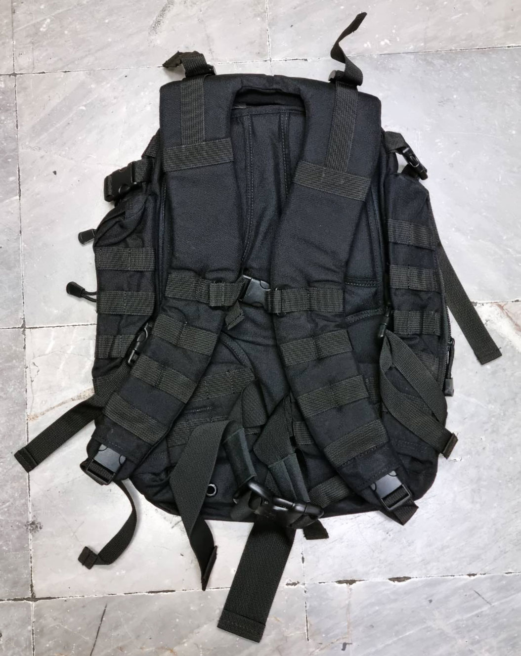 เป้หลัง Blackhawk Rush 24