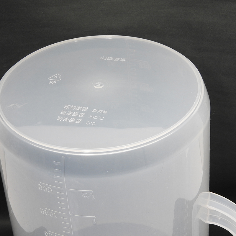 ถ้วยตวงพลาสติก มีหูจับ Plastic Measuring cups 5000 ml. รหัส 1610-441