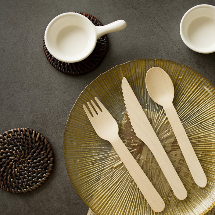 ช้อนไม้ (แพ็คแยกชิ้น) สำหรับตักไอติม ขนม ทำจากไม้ ไม่มีเสี้ยน ย่อยสลายได้ในธรรมชาติ