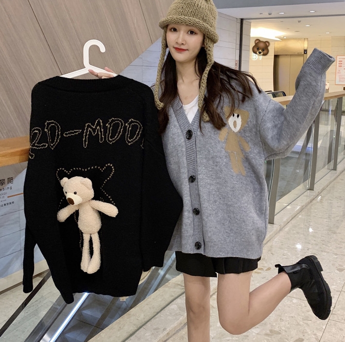 CO-001 เสื้อคาร์ดิแกนกันหนาว สไตล์เกาหลี (มีตุ๊กตาติดด้านหลัง)