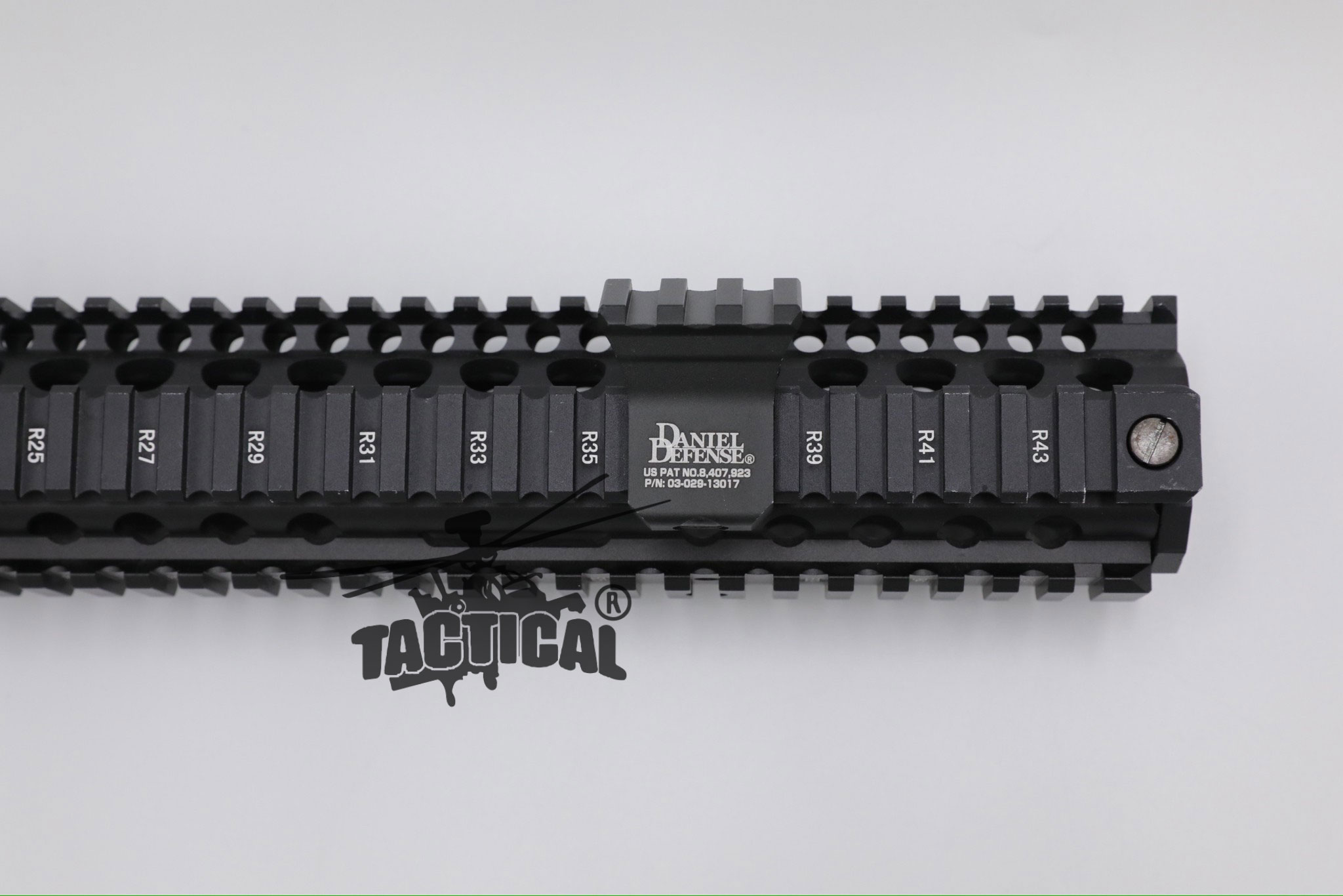 รางเฉียง 45 องศา (Daniel Defense)
