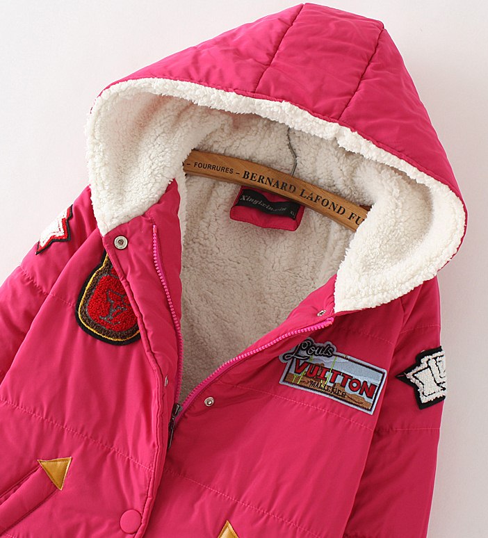 PreOrderคนอ้วน - เสื้อกันหนาวแฟชั่น ไซส์ใหญ่ คนอ้วน บุนวมหนา มีHood(รุ่นนี้ไม่มีลายด้านหลัง) สี : เขียว / ดำ / กุหลาบแดง