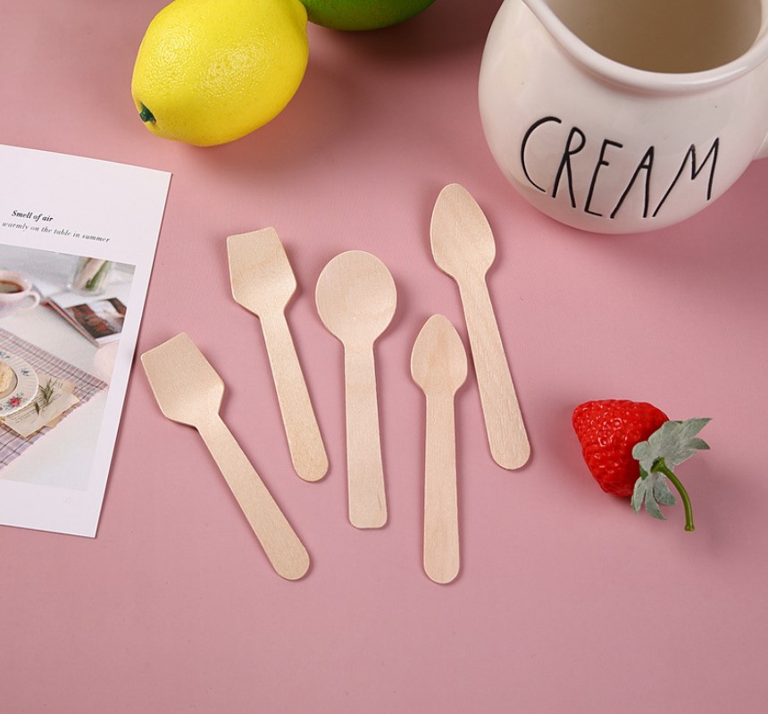 ช้อนไม้ (แพ็คแยกชิ้น) สำหรับตักไอติม ขนม ทำจากไม้ ไม่มีเสี้ยน ย่อยสลายได้ในธรรมชาติ