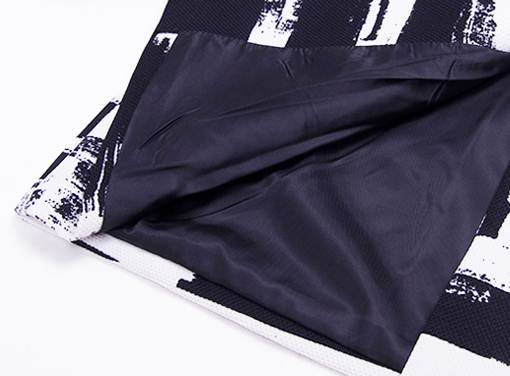 PreOrderไซส์ใหญ่ - เสื้อกันหนาว แจ็คเก็ต ไซส์ใหญ่ คนอ้วน ผ้าพิมพ์ลาย สีดำ-ขาว