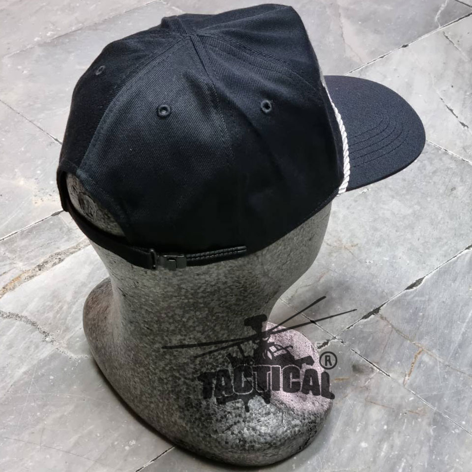 หมวกแก๊ปซิปหลัง DNP เชือก ดิ้นเงิน