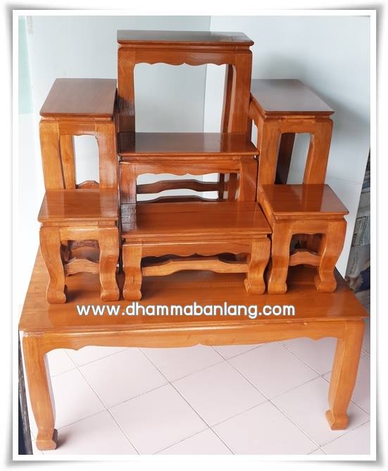 โต๊ะหมู่บูชา หมู่ 7 หน้า 7 แบบเรียบ ไม้สัก ขาสิงห์ สีไม้สักธรรมชาติ