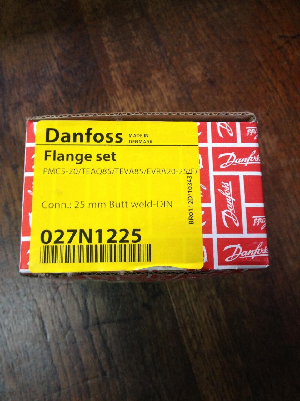 Flange set Code 027N1225