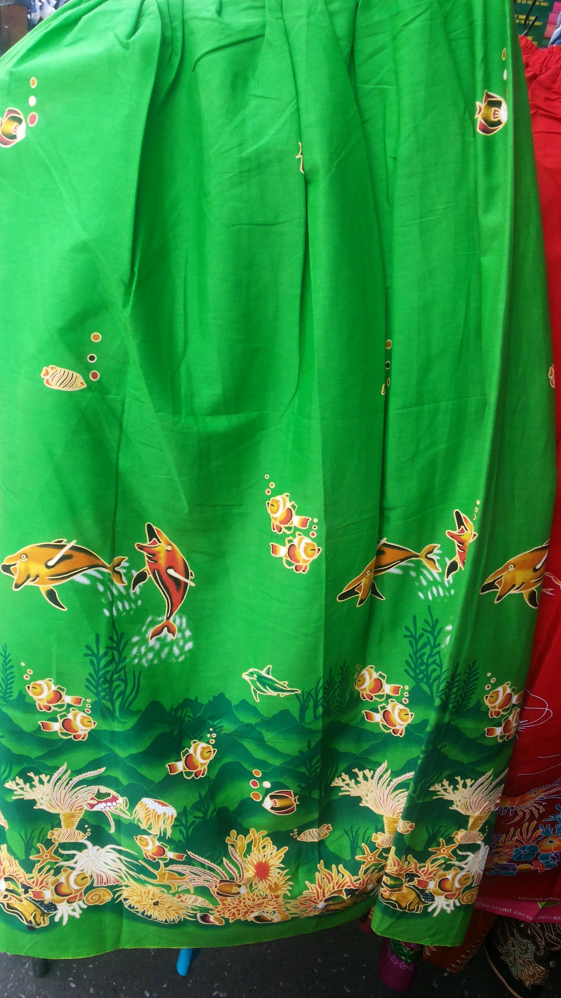 กระโปรงเอวยางยืด ยาว 35 นิ้ว Elastic Skirt Thai Sarong
