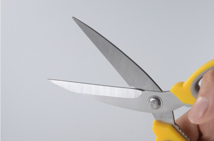 กรรไกร 19 ซม. คุณภาพสูงแข็งแรงและทนทาน