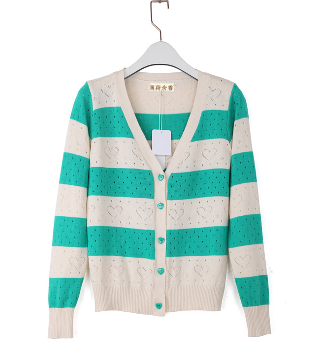 Pre Order - เสื้อคลุมแฟชั่น แขนยาว ดีไซด์น่ารัก เป็นรูปหัวใจทั้งตัว หลายสี : สีเหลือง / สีเขียว / สีดำ / สีแดง / สีน้ำเงิน