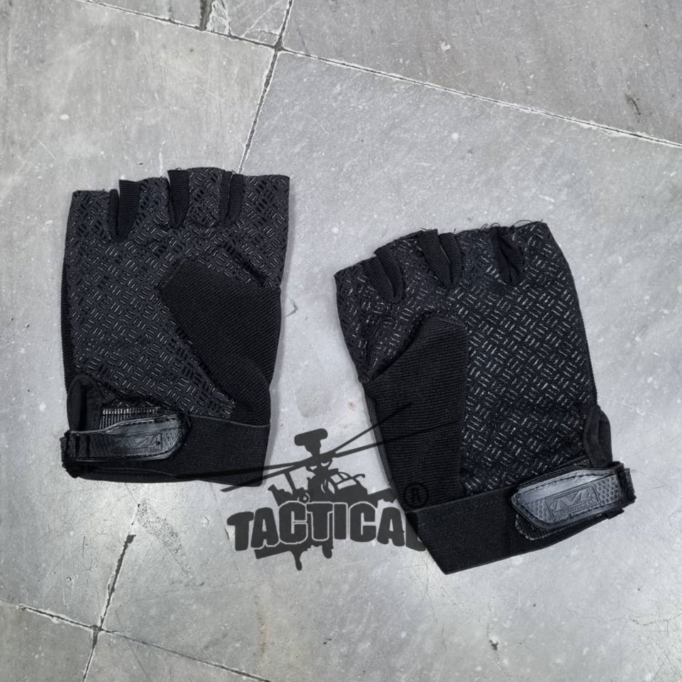 ถุงมือครึ่งนิ้ว Mechanix รุ่น M-Pact (บาง) Free Size