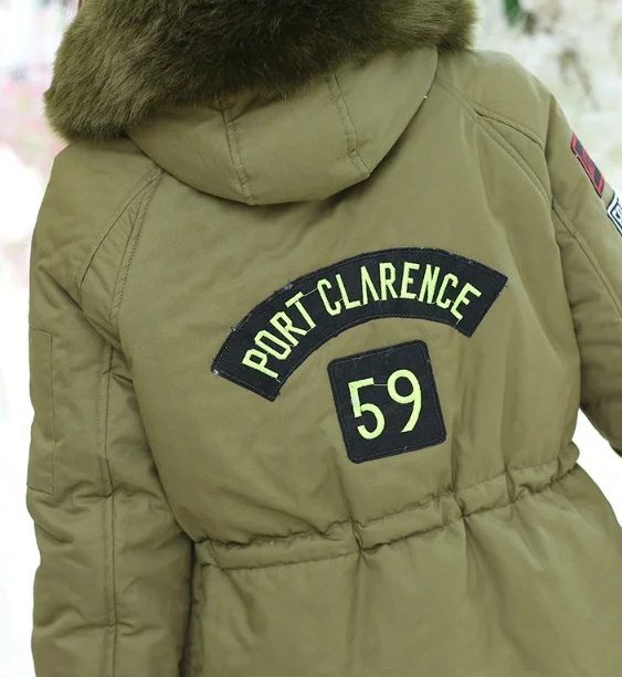 PreOrderคนอ้วน - เสื้อกันหนาว ไซส์ใหญ่ บุนวม ด้านในเป็นขนสัตว์ Hoodขนเฟอร์ สี : ดำ / เขียว