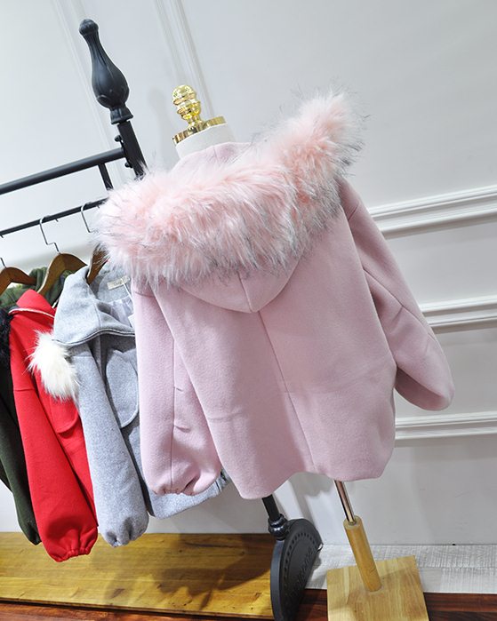 PreOrderคนอ้วน - เสื้อกันหนาวแฟชั่น ผ้าโพลิเอสเตอร์ขนสัตว์ มีHood ขนเฟอร์ สี : ชมพู / เทา / เขียวทหาร / แดง
