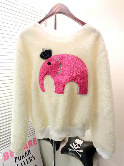 Pro Order - เสื้อกันหนาวแฟชั่นเกาหลี ผ้าขนแก คอมกลม ยืดได้ หวาน ๆ ด้านหน้ามีการ์ตูนช้างใส่มงกฏสีชมพูน่ารัก