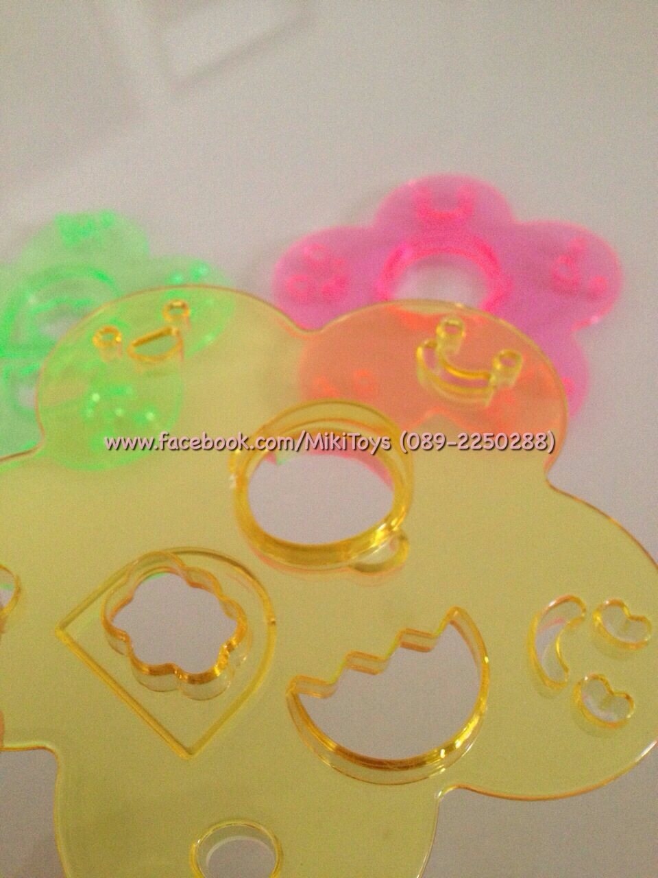 แม่พิมพ์กดลายผัก/แฮม/ชีส (1เซต มี3ชิ้นเลยจร้าา) ใช้สำหรับกดลายตกแต่งซูชิ / ข้าวกล่องเช่น ชีส แฮม ผัก หรือ อื่นๆ