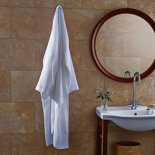 ชุดคลุมอาบน้ำ Bathrobe