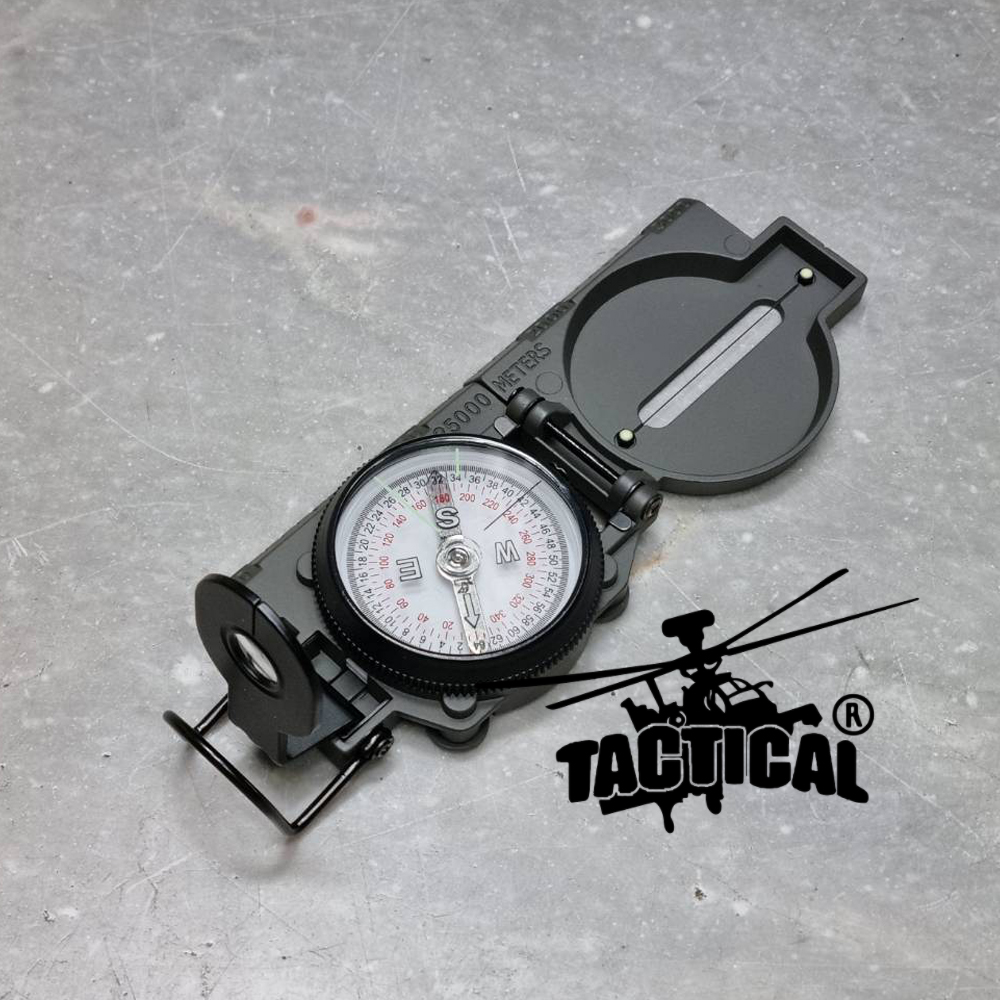 เข็มทิศทหาร Lensatic