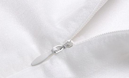 ##พร้อมส่ง## เสื้อแฟชั่นผ้าฝ้าย สีขาวแขนหางปลา