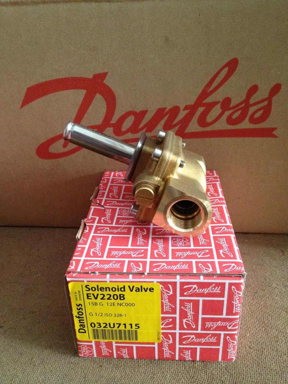 Solenoid valve EV220B