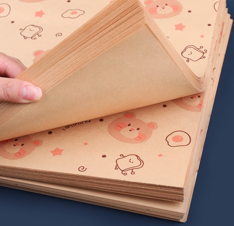 กระดาษไขรองอาหาร (Greaseproof paper) เคลือบกันน้ำ-น้ำมัน ขนาด 28x38 ซม. แพ็ค 200 ชิ้น