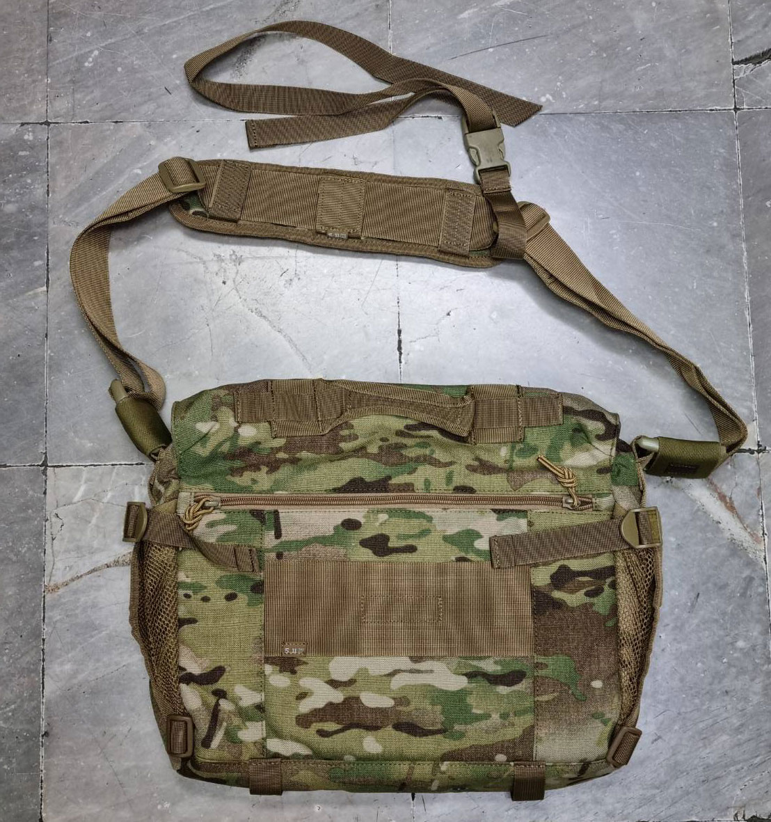 กระเป๋าสะพายข้าง ผ้า Cordura