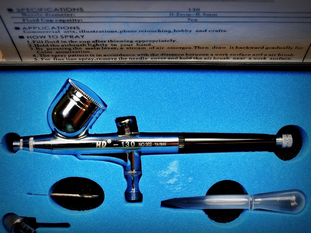 แอร์บรัช พร้อมปั๊มลมขนาดเล็ก รุ่นเงียบกริบ