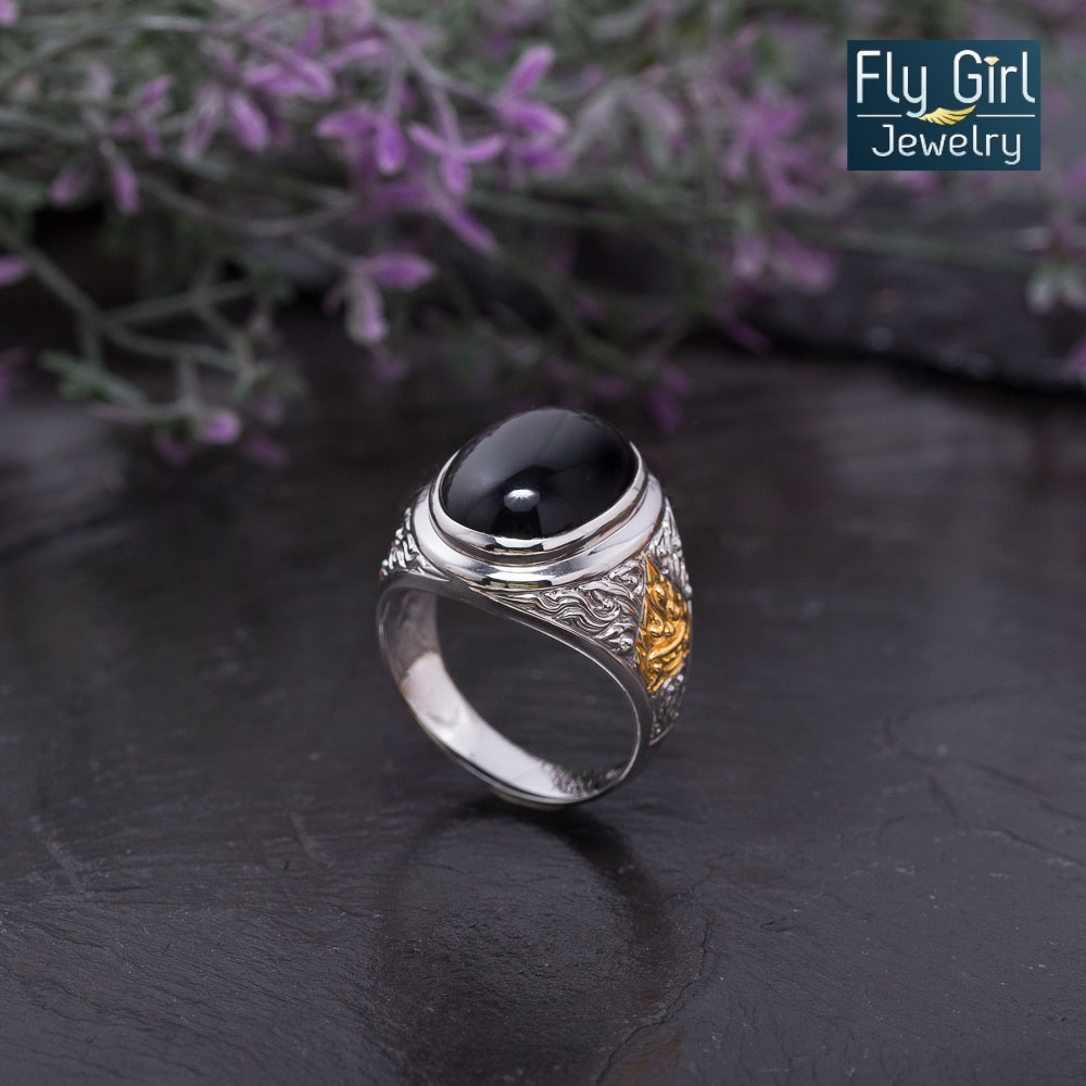 ใส่แหวนราหูนพสูรย์ เครื่องรางของขลังที่ติดตัวเราจะให้คุณเต็มที่ แหวนนพสูรย์ เทพผู้มีฤทธิ์ทั้ง ๙ จะเสริมกับเครื่องรางของขลัง และรูปรอย ลายสักทั้งปวงให้ เข้มขลังข้นขึ้น 100 % เต็ม และยังแพร่ไปคุ้มครองป้องกันดูแลรักษา ได้ถึงบริวาร