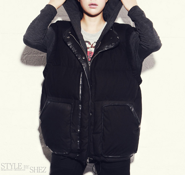 PreOrderคนอ้วน - เสื้อกั๊กแฟชั่น ผ้าร่มบุนวม มี Hood สีดำ