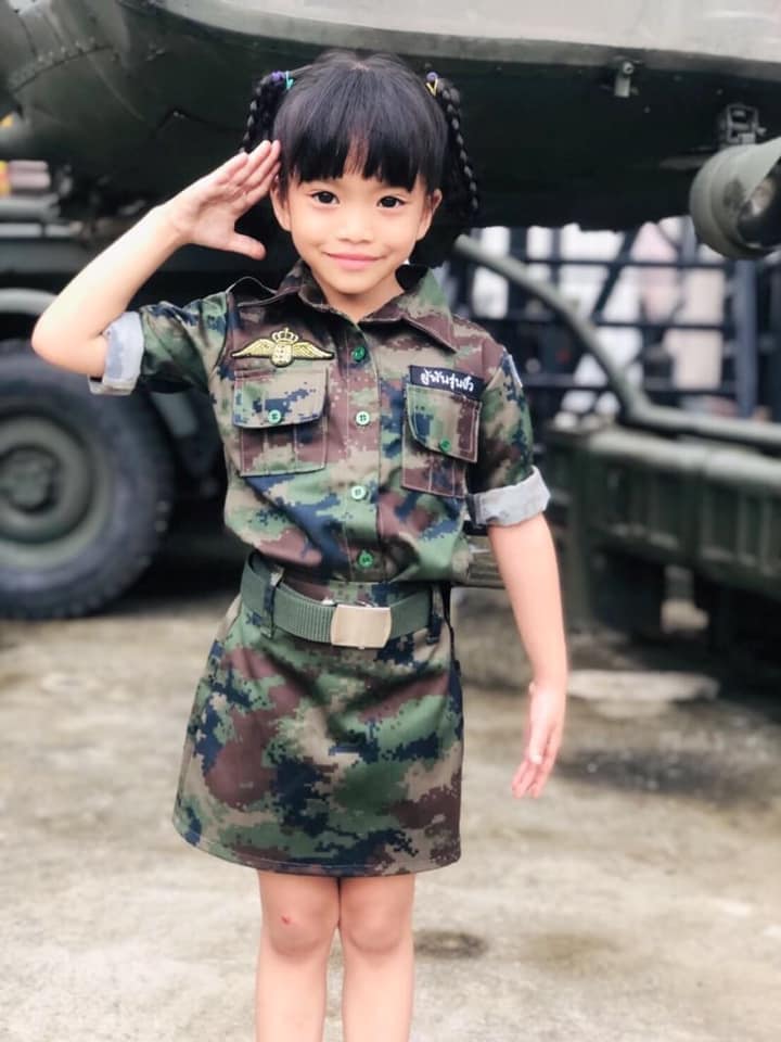ชุดทหารผู้พันเด็กหญิงพร้อมส่ง
