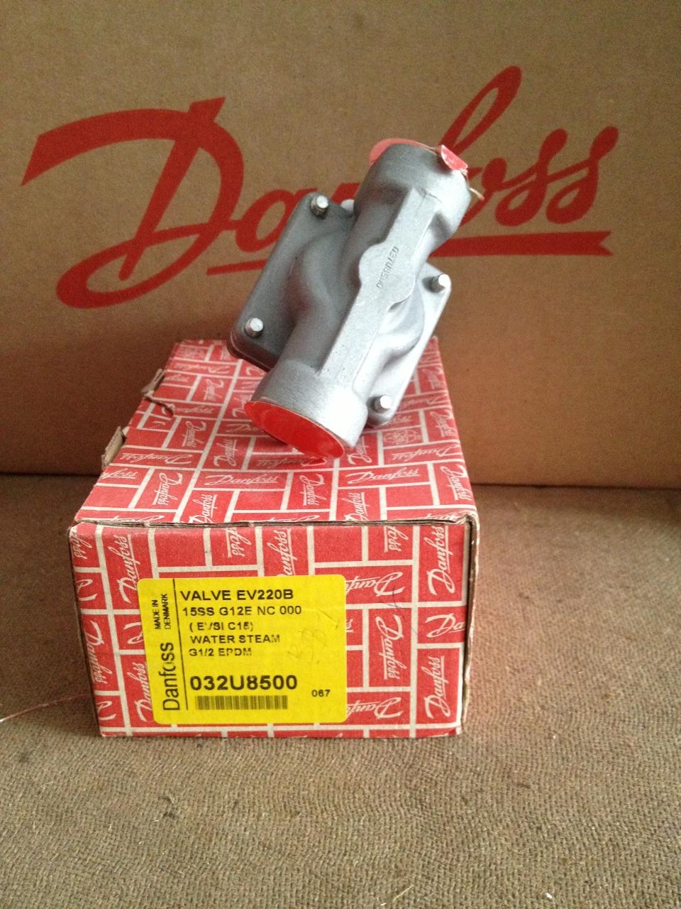 Solenoid valve EV220B 032U8500