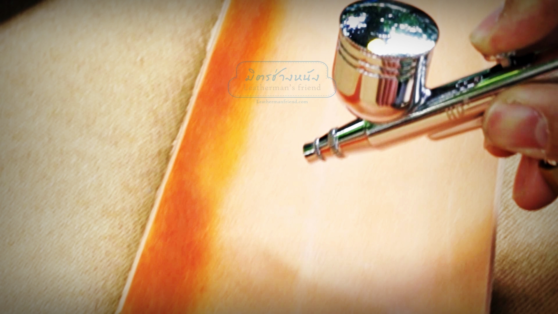 แอร์บรัช พร้อมปั๊มลมขนาดเล็ก รุ่นเงียบกริบ