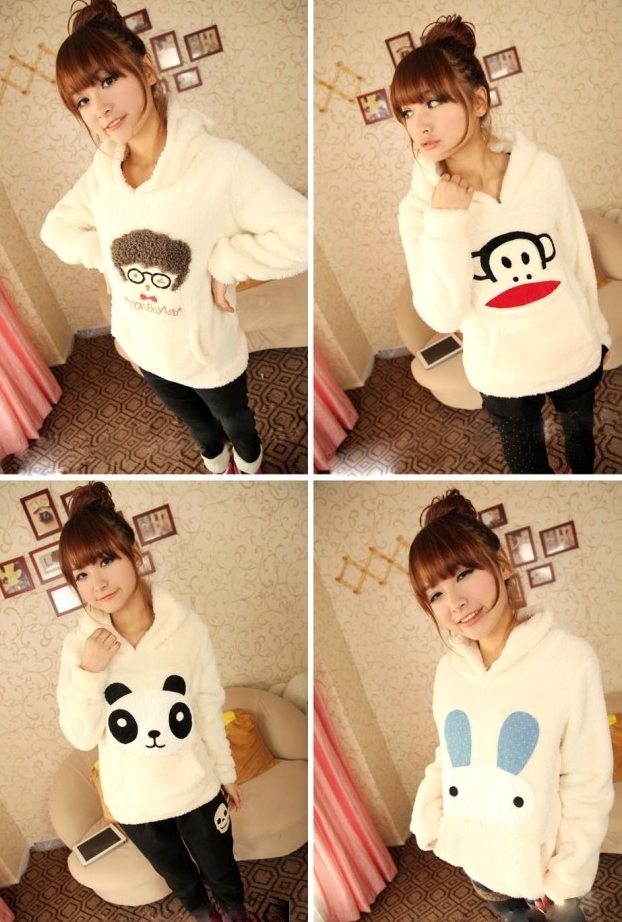 Pre Order - เสื้อกันหนาวแฟชั่นเกาหลี ผ้าขนสัตว์เกาหลี ลายการ์ตูนน่ารักหลายลาย มีกระเป๋าด้านหน้า : ลายลิง / ลายหมีแพนด้า / ลายหัวระเบิด / ลายกระต่าย / ลายมิกกี้