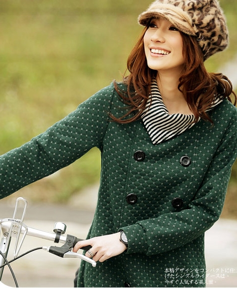 Pre Order - เสื้อกันหนาวแฟชั่นเกาหลี กระดุมสองแถว ลายสก๊อต กระเป๋าข้าง : สีเขียว / สีเบจ / สีดำ