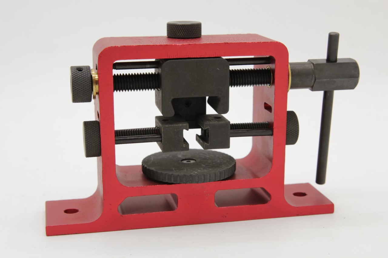 เครื่องถอดศูนย์ปืนสั้น