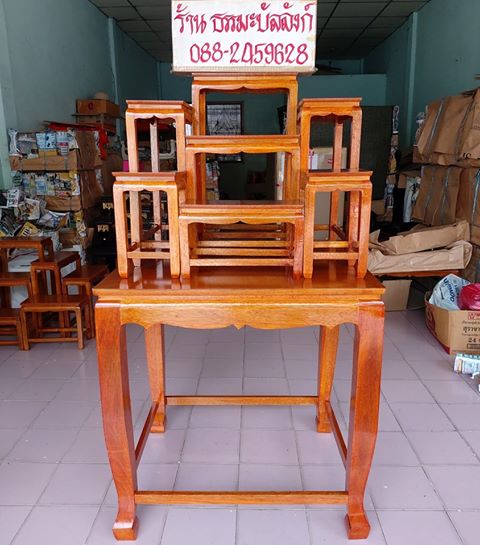 โต๊ะหมู่บูชา 7 หน้า 6 แบบเรียบ สีเหลืองทอง ฐานขาสูง 70 ซม.