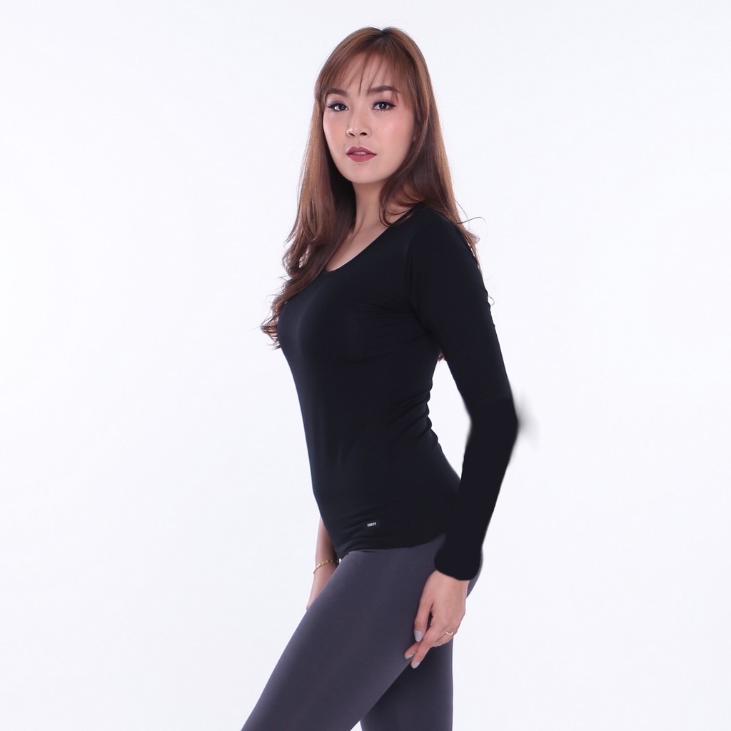 เสื้อยืดแขนยาว