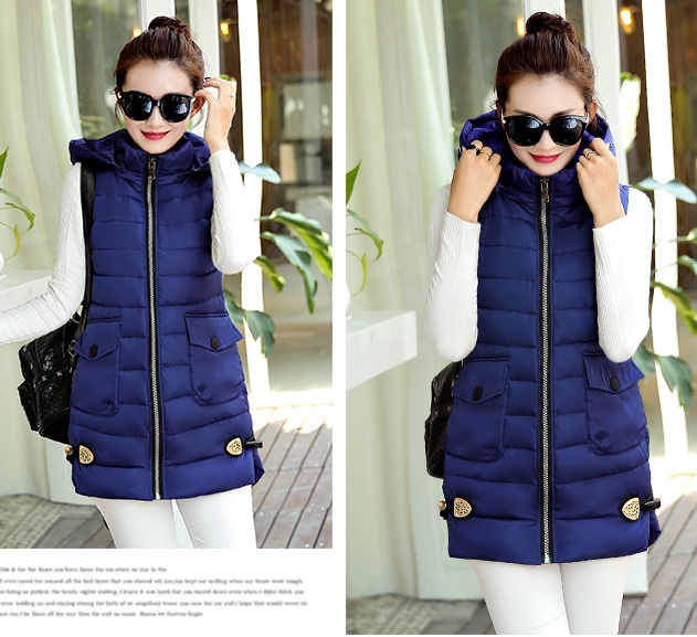 PreOrderคนอ้วน - เสื้อกั๊กแฟชั่น ผ้าร่มบุนวม มี Hood มีลายด้านหลัง สี : แดง / ดำ / น้ำเงิน / เขียวทหาร / ชมพู / เหลือง / ขาวครีม / เขียวใบไม้ / เทา