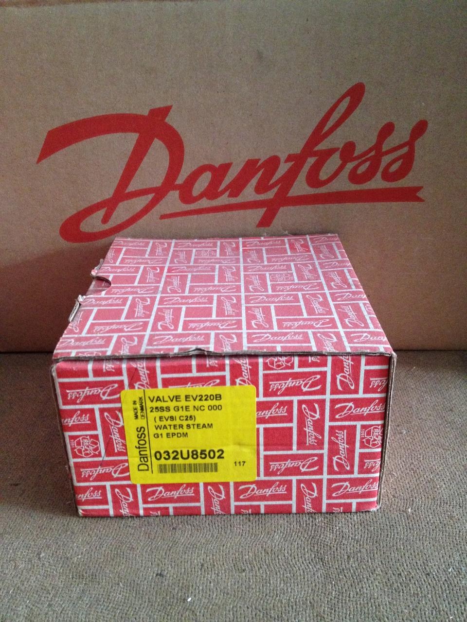 Solenoid valve EV220B 032U8502
