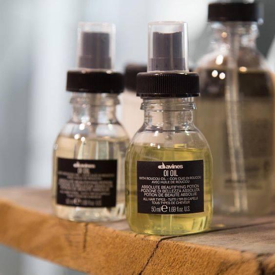 50ml DAVINES OI/OIL น้ำมันบำรุงเส้นผม สำหรับผมทุกประเภท ทำให้เส้นผมนุ่มสลวยมีประกายเงางามเป็นพิเศษ
