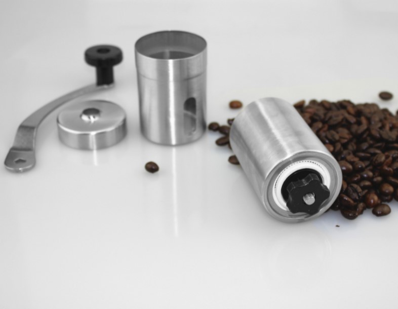 เครื่องบดกาแฟมือหมุน ทรงกระบอกพกพา รหัส 1614-118