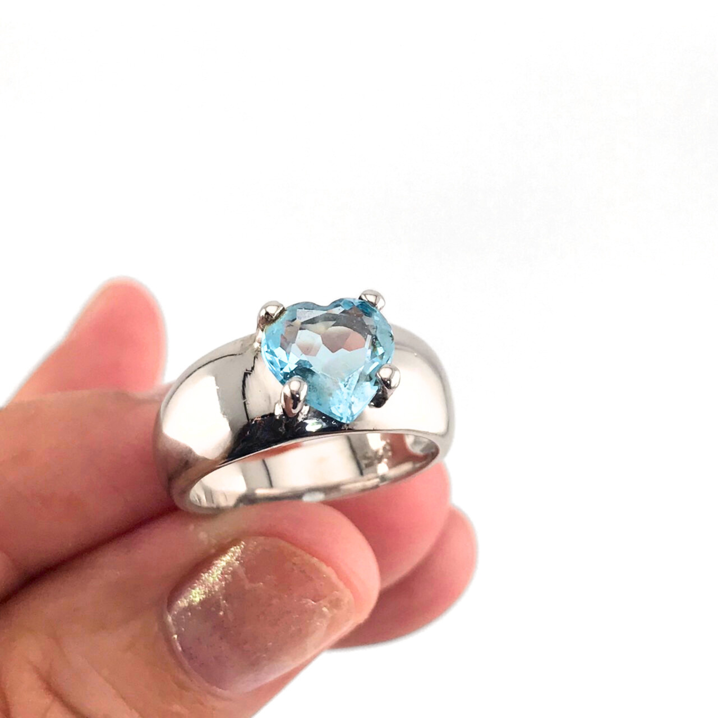 แหวนเงินแท้ พลอยบลูโทแพสแท้(ราศีธนู)