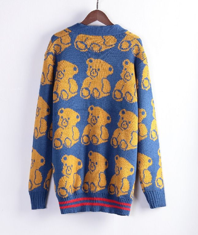 PreOrderเสื้อผ้าคนอ้วน - เสื้อกันหนาวคนอ้วน ไซส์ใหญ่ เสื้อไหมพรม ไม่หนาถักลายกระดุมหน้าสีน้ำเงิน