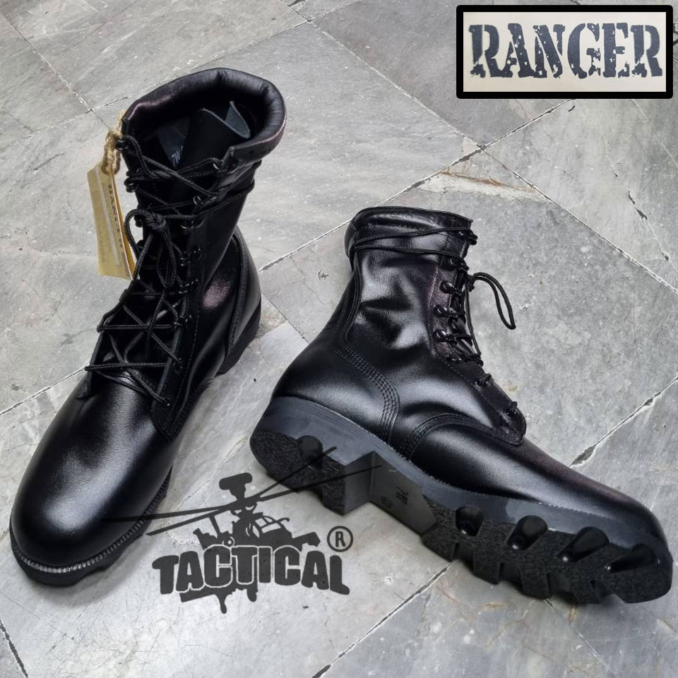 คอมแบท Ranger พื้น W (ตะขอ)